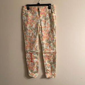 STRETCHY floral printed jeans NEVER WORN.